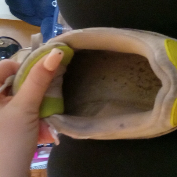 Nike Air shoes - Picture 2 of 2